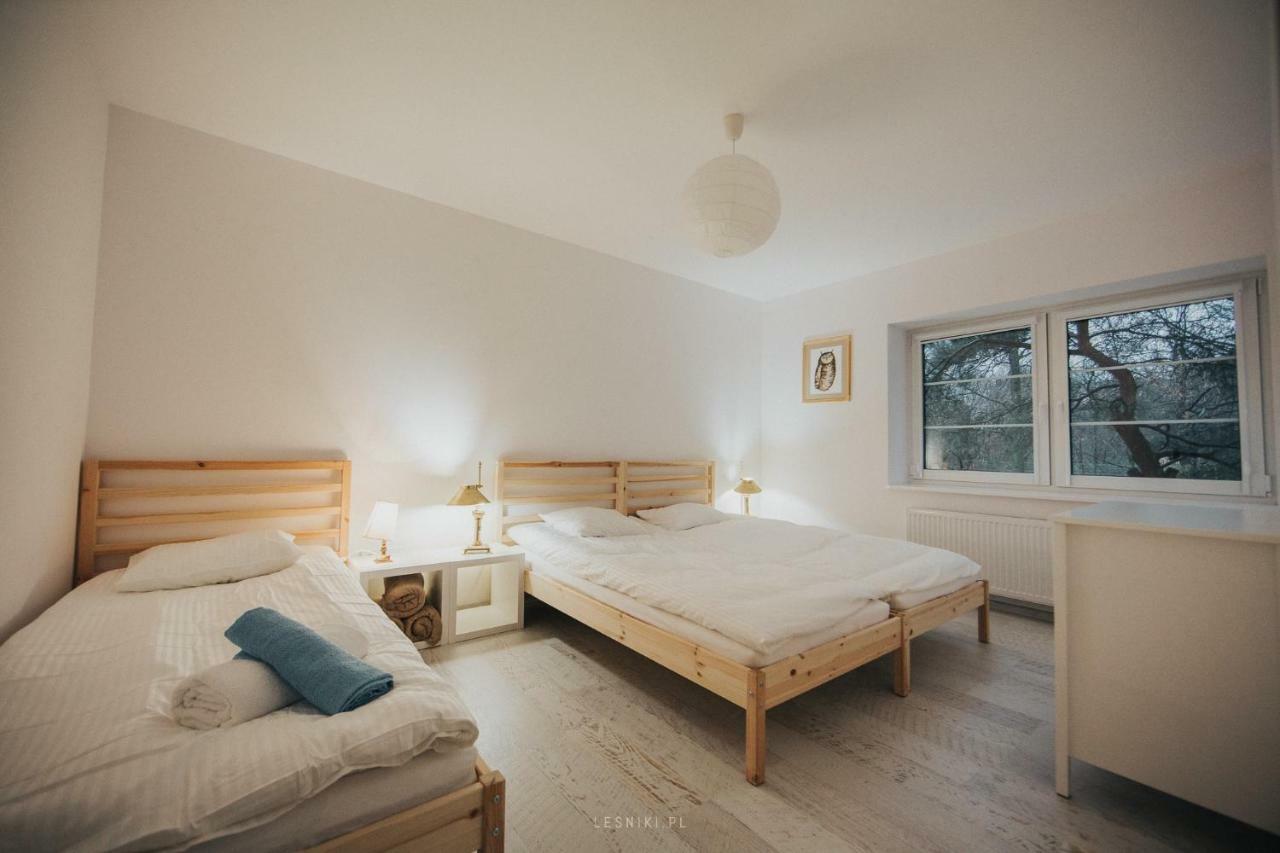 Lesniki Lägenhet Babimost Exteriör bild