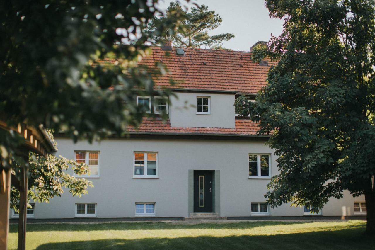 Lesniki Lägenhet Babimost Exteriör bild